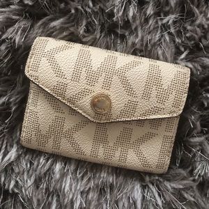 Michael Kors wallet